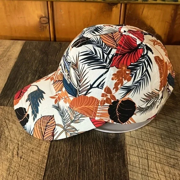 CUSTOM DESIGN MARLIN FISHING HAT. - Picture 4 of 6